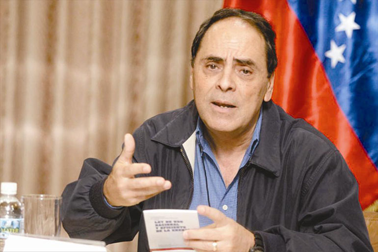 Héctor Navarro