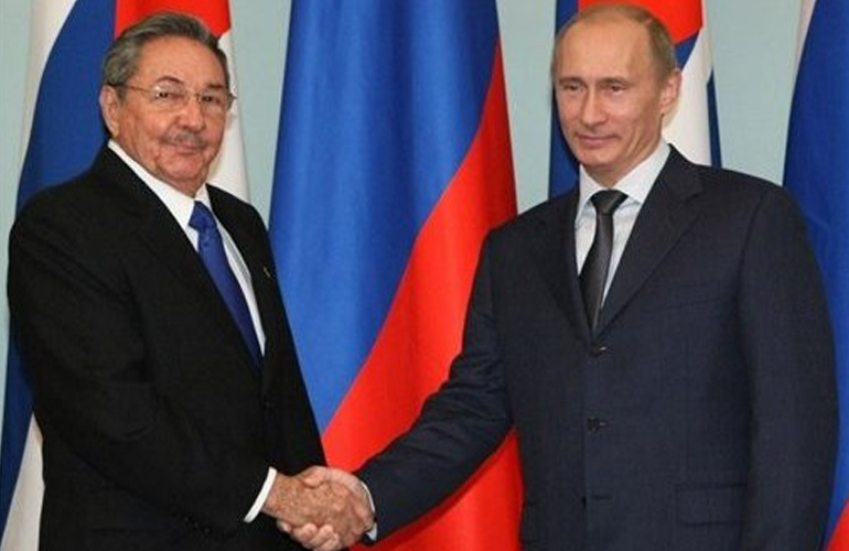 Putin llegó este viernes a Cuba en su inicio de la gira Latinoamericana.