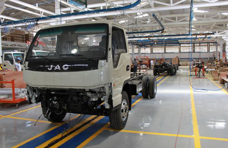 Venezuela obtendrá 5.239 camiones pesados, asistencia técnica y capacitación automotriz
