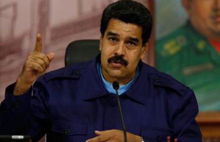Maduro amenaza con tomar empresas que se nieguen a producir