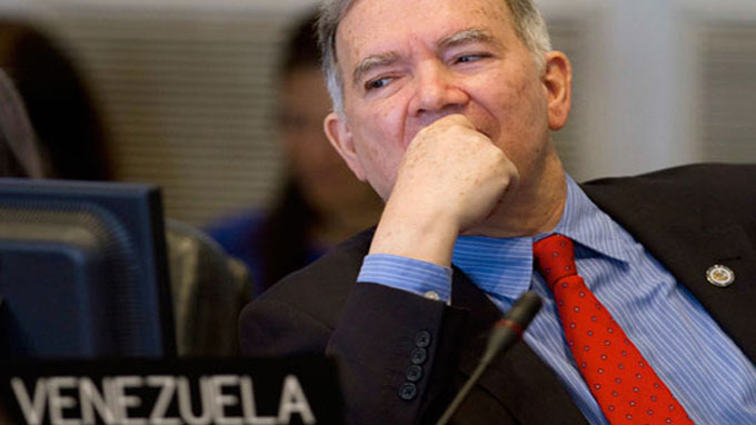 Roy Chaderton. embajador de Venezuela en la OEA