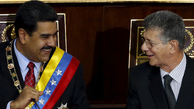 Nicolás Maduro y Henry Ramos Allup