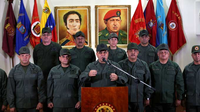 Padrino López informó que más de mil soldados buscan a los mineros desaparecidos de Tumeremo