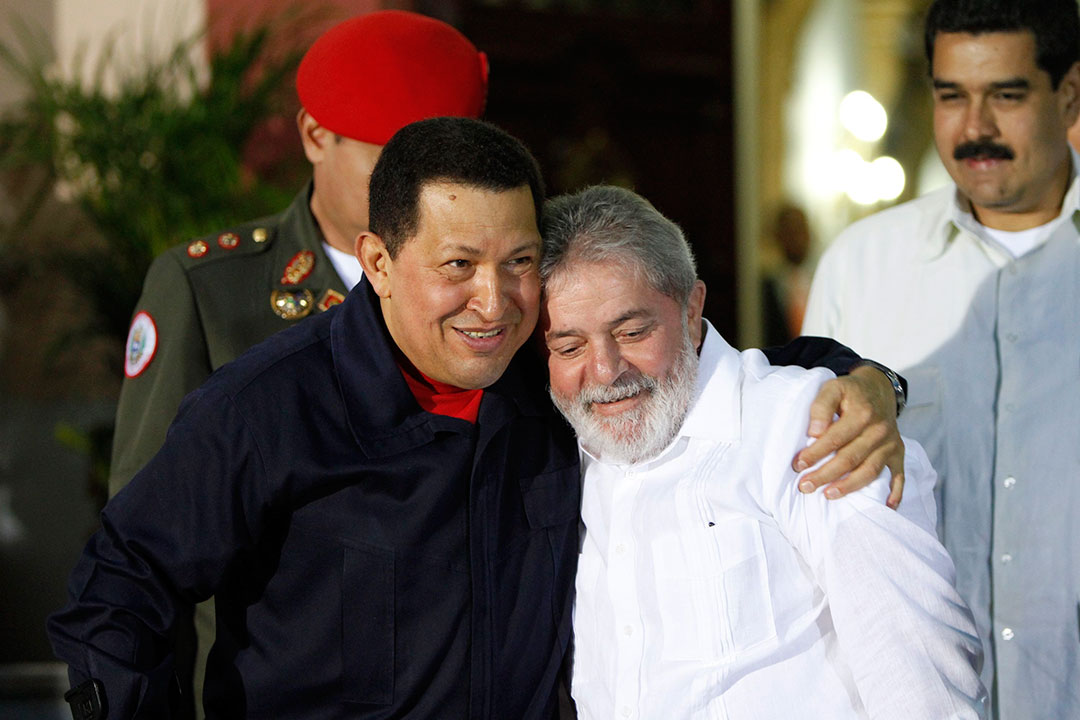Crónicas con Chávez, Brasil y los demonios sueltos