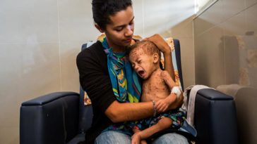 Caritas enciende las alarmas: 11 % de desnutrición infantil en Venezuela
