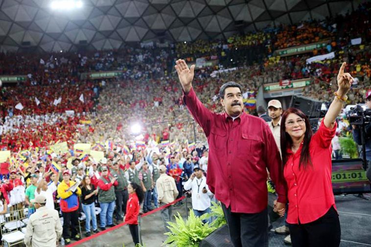 Nicolás Maduro y Cilia Flores en el Poliedro de Caracas